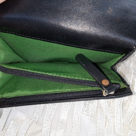 Kate Spade Leather Wallet - Picture 4 of 7